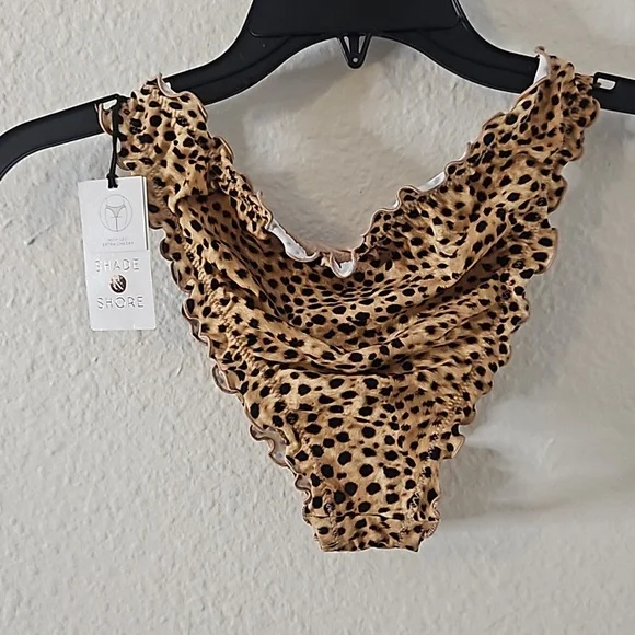 Women's Leopard Shade & Shore Swim Bottoms. Size Med 8-10 NWT - Picture 6 of 10